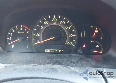 2005 Honda Odyssey Touring z USA, uszkodzony, nr VIN 5FNRL38895B132872